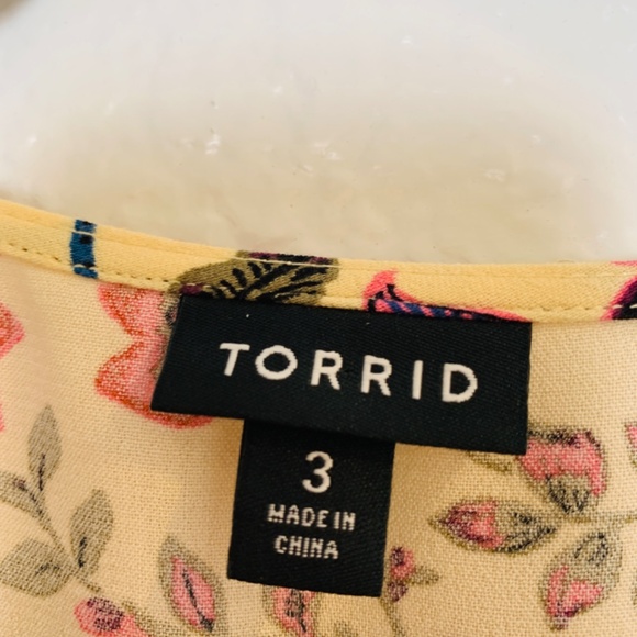 Torrid Floral Tunic Top 3X Tassels V- Neck Cream Purple Boho Cottage Core Fairy - Picture 3 of 14